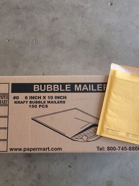 Paper Mart Kraft Yellow Bubble Mailers - 6 x 10 Inch Pack